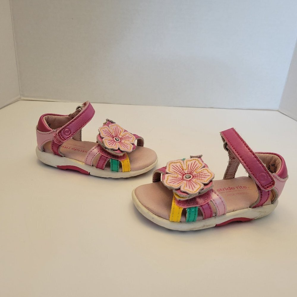 Life Stride Pink Floral Sandals - Size 4